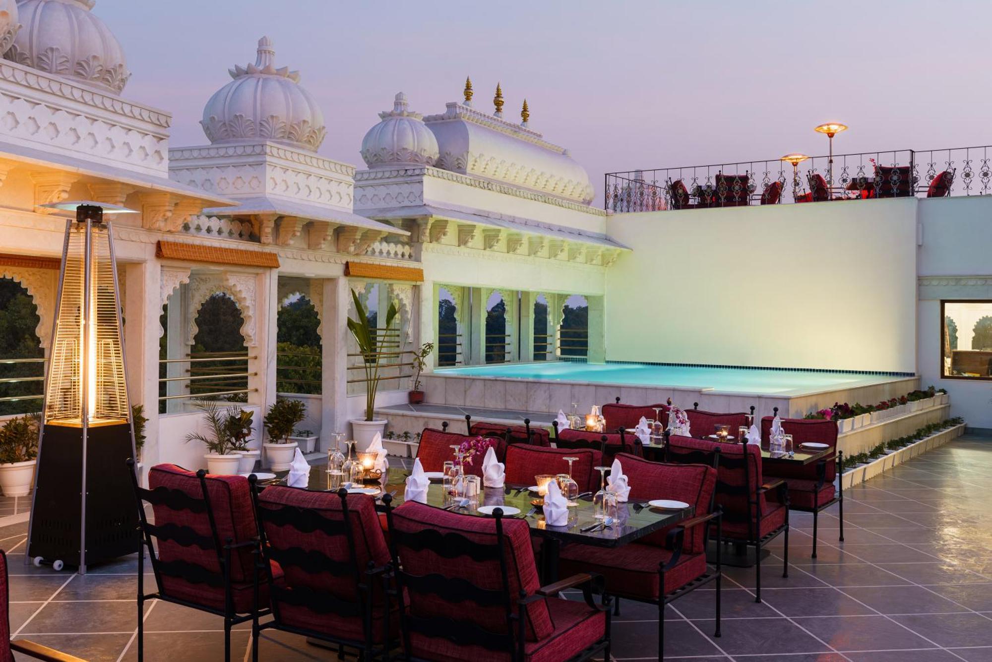 Chunda Haveli Hotell Udaipur Eksteriør bilde